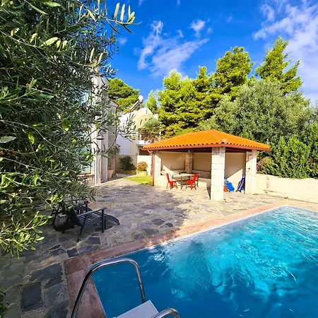 Mandarina Villa